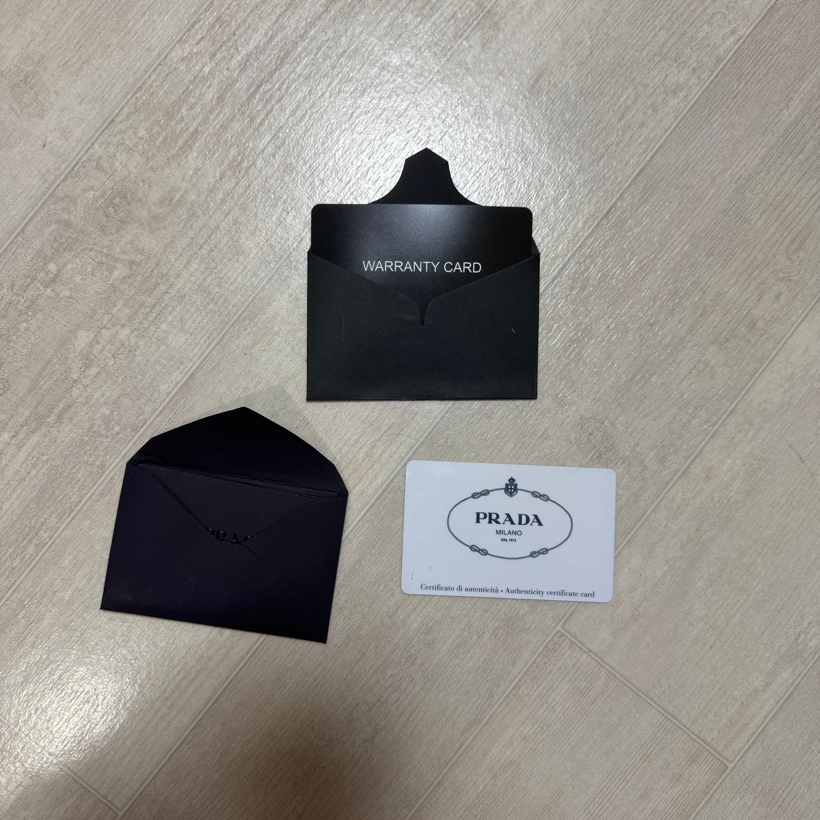 프라다 핑크 체인백